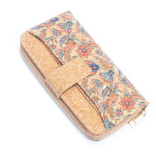 Load image into Gallery viewer, Bloom with Sustainable Style: 6 Pack Floral Cork Wallets-3
