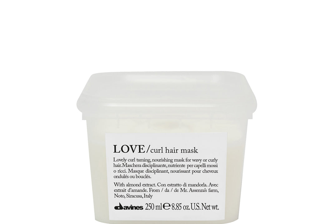 Davines Love Curl Taming Hair Mask Fabric Hair